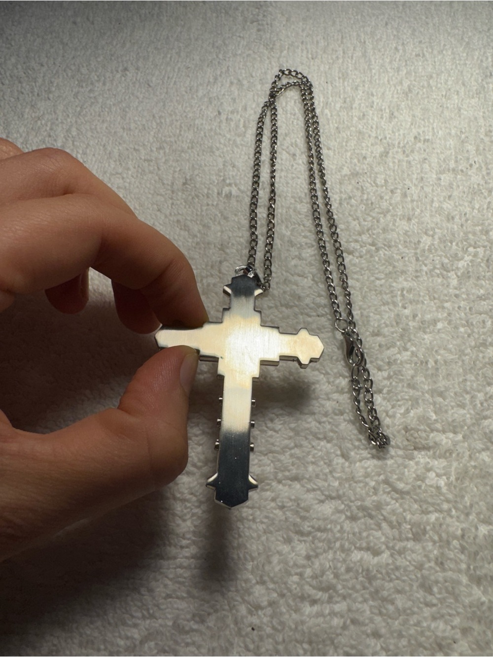 Silver Tone Men Metal Cross Pendant Necklace in Cable Chain Lobster Clasp - Picture 2 of 8